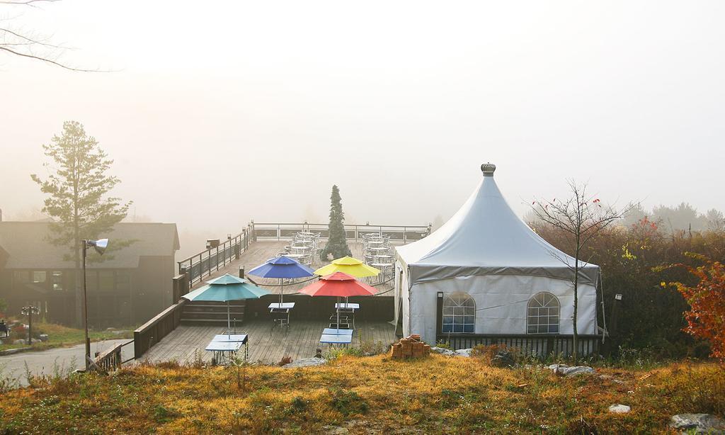 Chalet Resort Pyeongchang Exteriör bild