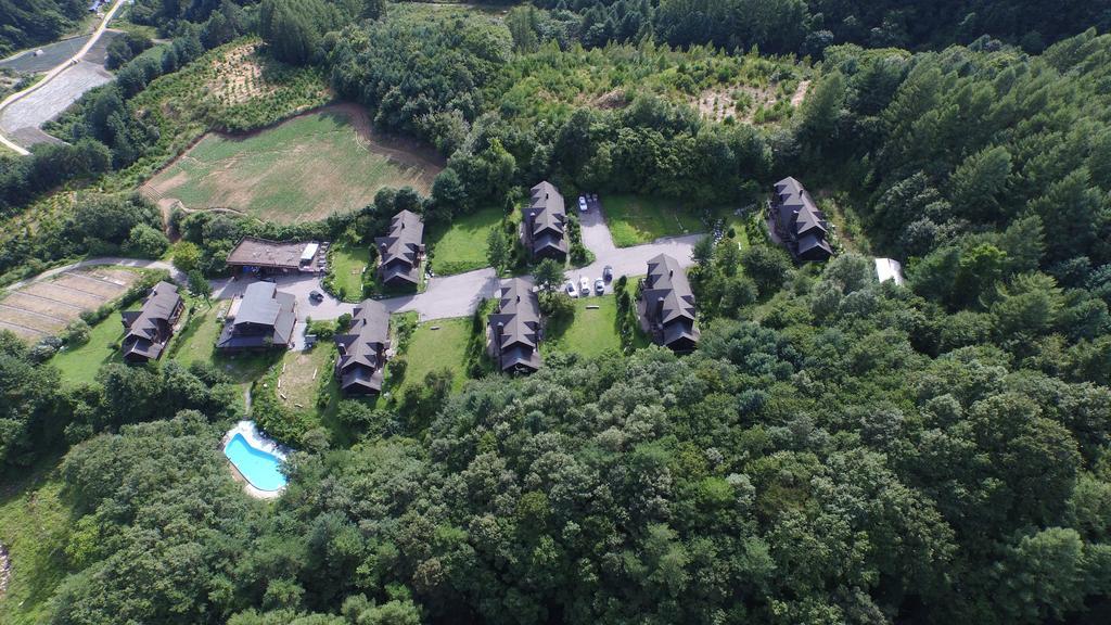 Chalet Resort Pyeongchang Exteriör bild