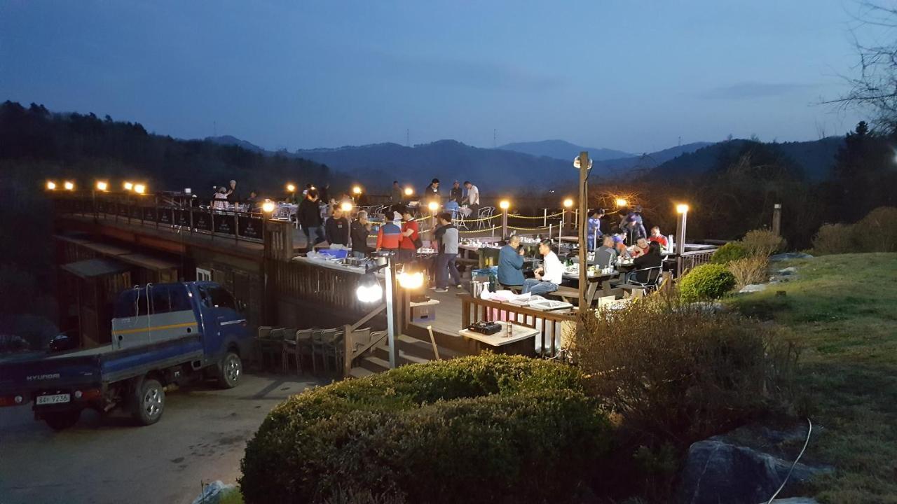 Chalet Resort Pyeongchang Exteriör bild